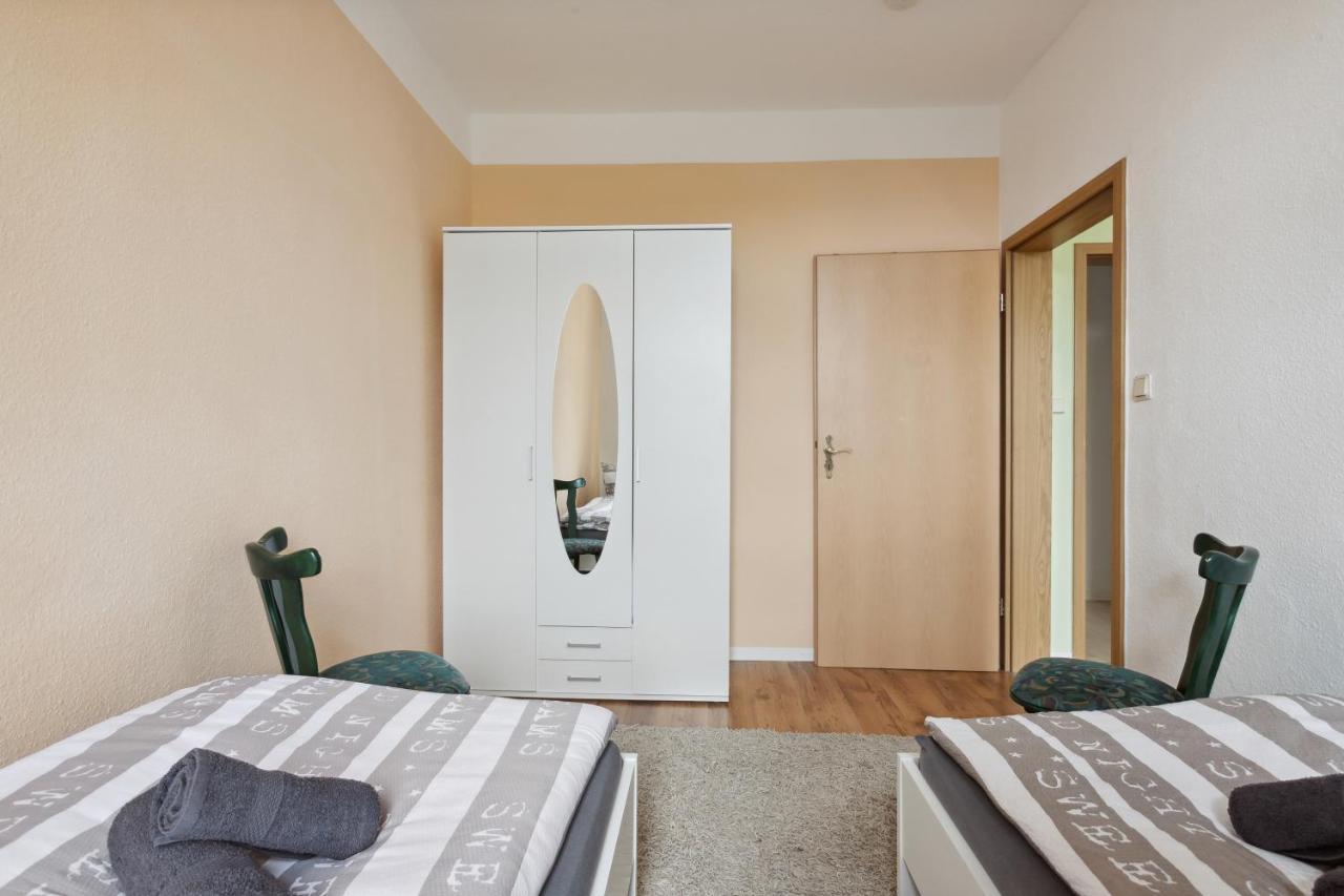 Schoenes Ferien-Appartement Fuer Bis Zu 6 Personen Halberstadt Dış mekan fotoğraf